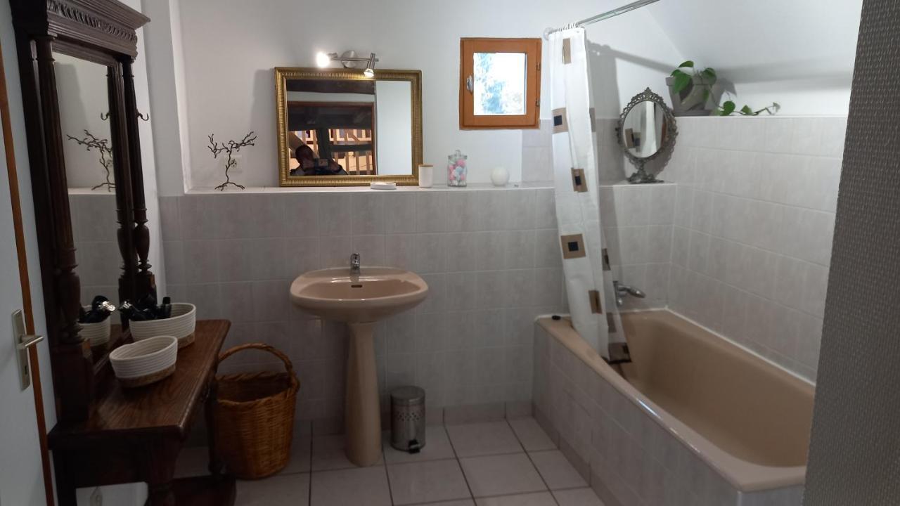 Villa Le Havre De Paix Devay Exterior foto